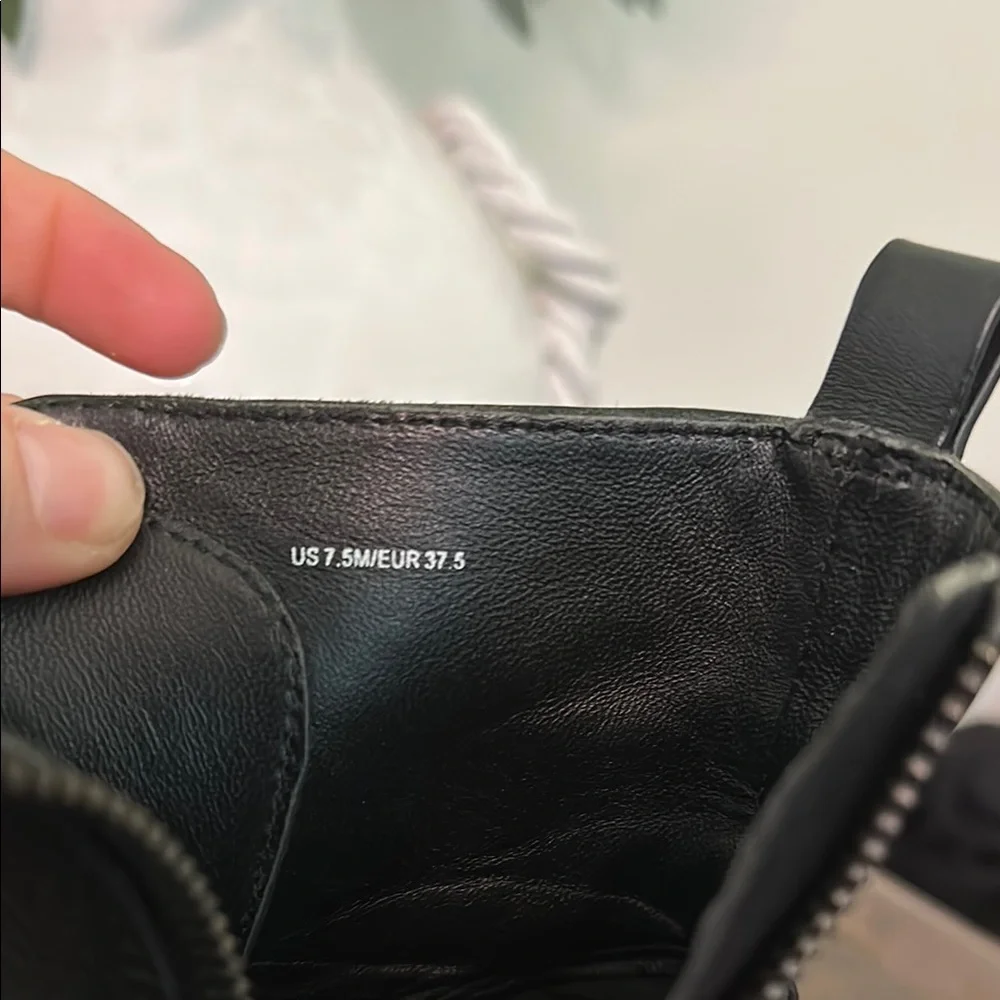 Vince classic black